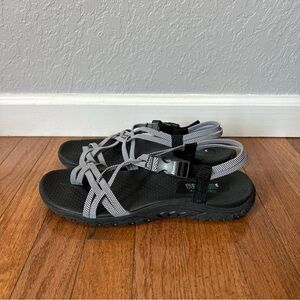 Skechers Reggae Sport Sandals Strappy Women’s Size 10 Black White